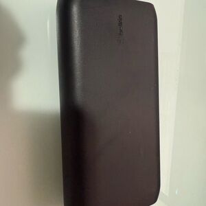 BELKIN PORTABLE CHARGER USB C POWER BANK 1000h mah w/ 2x usb-a ports